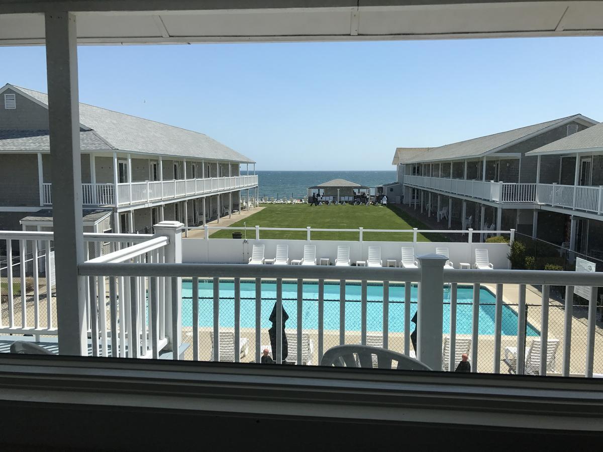 The Three Seasons Resort 데니스 포트 외부 사진